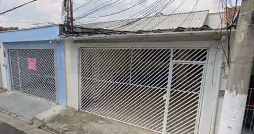 Casa para venda tem 160 metros quadrados com 3 quartos