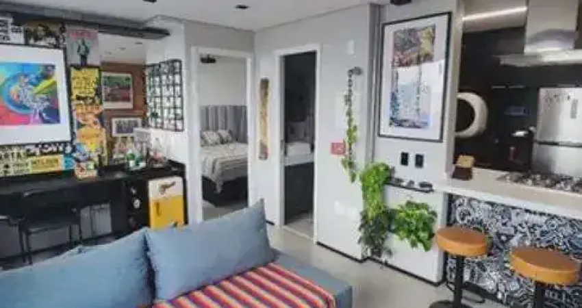 Apartamento para venda possui 36 metros quadrados com 1 quarto em Cambuci - São Paulo - SP