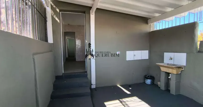 Casa assobrada- LOCAÇÃO com 2 quartos, Vila Matilde, Cod: 8743