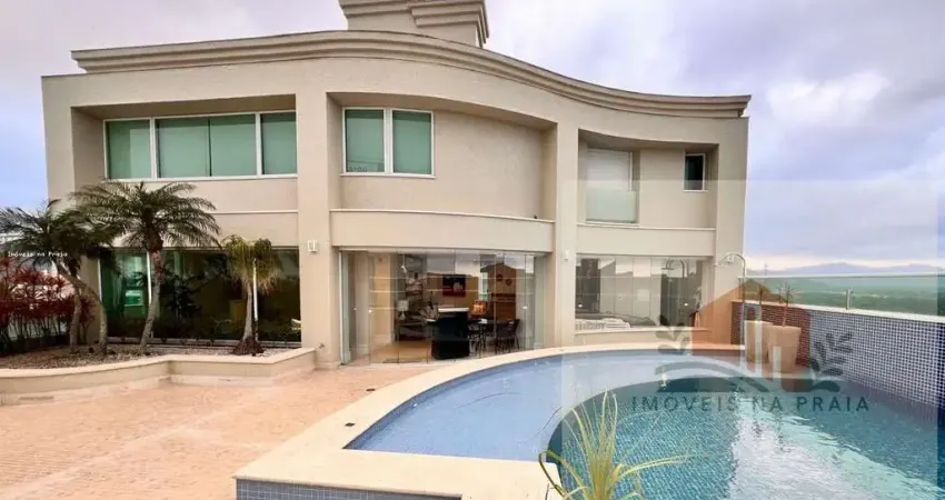 Cobertura triplex com 4 suítes 4 vagas lazer vista para o mar na Enseada