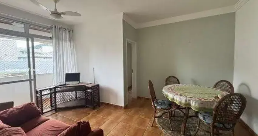 Apartamento com 3 dormitórios 1 vaga lado praia na Enseada
