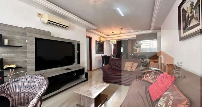 Apartamento com 3 dormitórios lado praia 1 vaga na Enseada - Aquário
