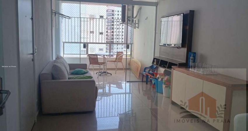 Apartamento reformado com 2 dormitórios 1 vaga frente ao mar nas Astúrias