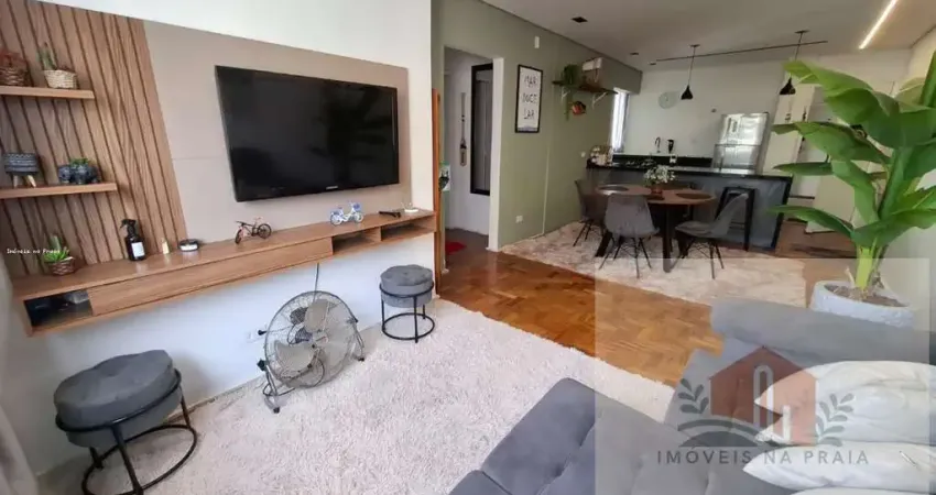 Apartamento reformado com 2 dormitórios 1 vaga na Enseada - Tortugas