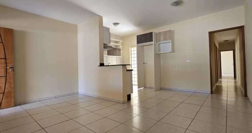 Casa com 3 quartos à venda na Rua Aloísio Gomes de Sá, Residencial José B Almeida, Londrina