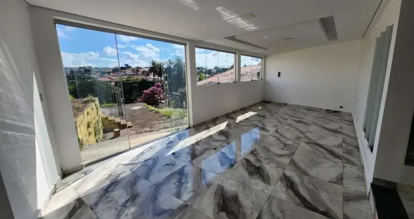 Casa com 3 quartos à venda na Rua Jacarandá, 715, Colonial, Contagem