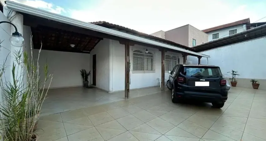 Casa com 3 quartos à venda na Zurick, 70, Santa Cruz Industrial, Contagem