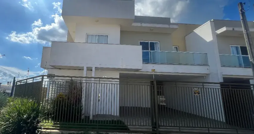 Casa com 3 quartos à venda na Avenida Vereador Serafim Ribas, Boqueirão, Guarapuava