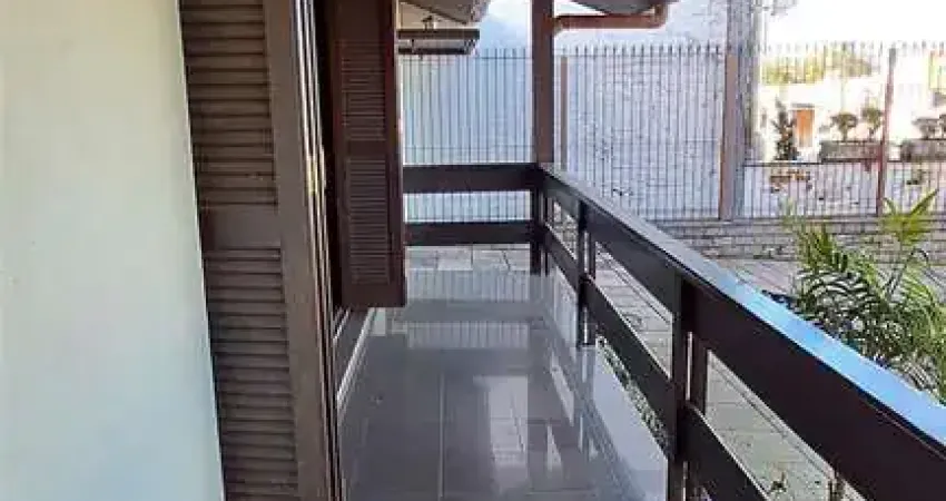 Casa com 4 quartos à venda no Santa Catarina, Caxias do Sul