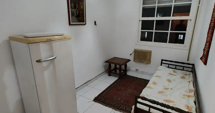 VENDA DE APARTAMENTO DE 45m2 COM  1 DORM, SALA ,  BANHEIRO E COZINHA  NO BAIRRO DO EMBARÉ EM SANTOS-SP