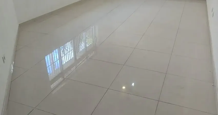 ALUGUEL DE SOBRADO COMERCIAL OU RESIDENCIAL DE 157m2 NO BAIRRO DA APARECIDA EM SANTOS-SP