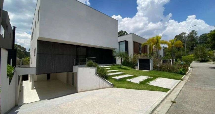 Linda casa nova e nunca habilitada no condomínio Solaia - Barueri - SP
