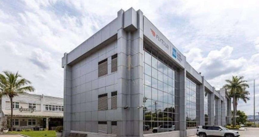 Imóvel para aluguel e venda possui 5300 metros quadrados