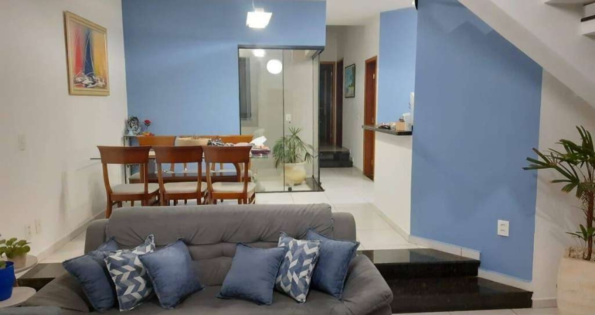 Casa de Luxo com Área de Lazer,3 dormitórios e Jardim Lateral - Taubaté SP