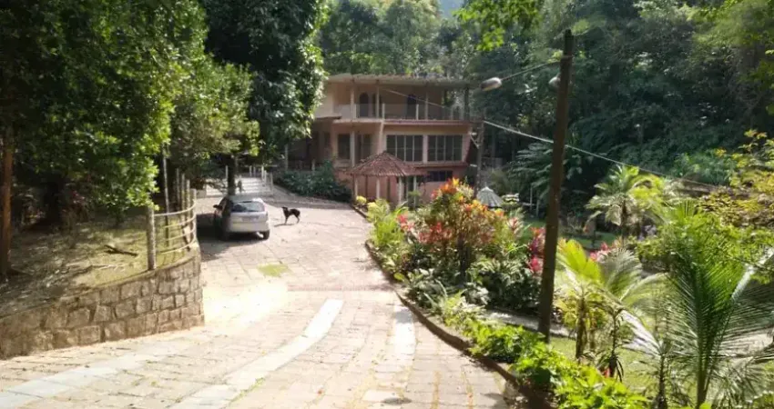 Chácara / sítio com 5 quartos à venda na Estrada da Barreira, 000, Barreira, Guapimirim