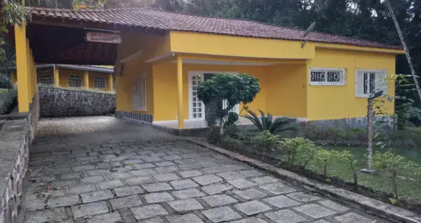Casa em condomínio fechado com 5 quartos à venda na Estrada Júlio Santoro, 000, Caneca Fina, Guapimirim