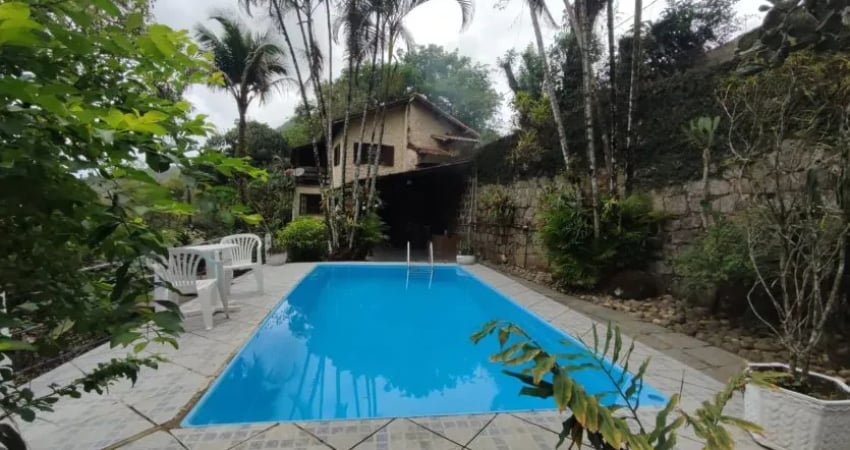 Casa com 4 quartos à venda na Estrada da Barreira, 000, Barreira, Guapimirim