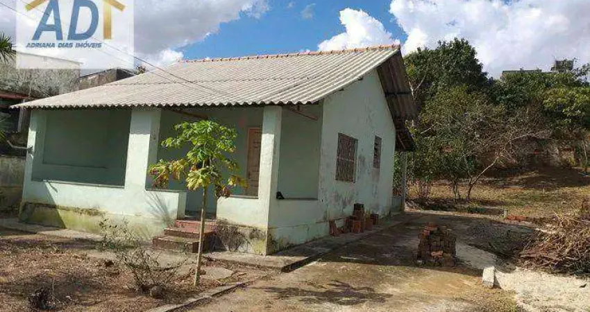SEPETIBA. LOCAÇÃO/VENDA  . Ótimo terreno com casa de dois quartos..