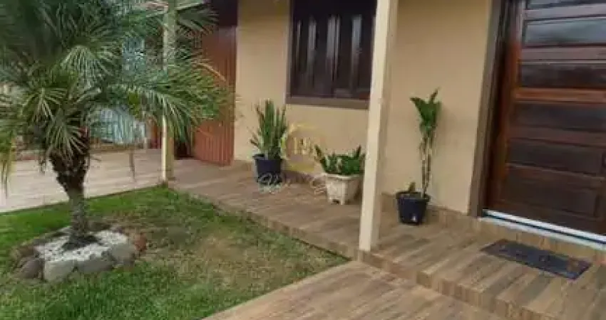 Casa com 02 dormitórios e piscina no bairro califórnia- nova santa rita