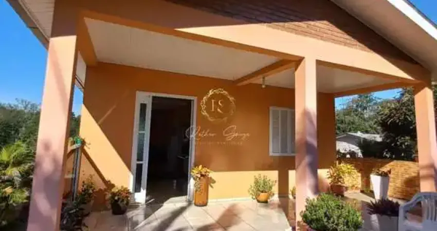 Casa com  03 dormitórios, bairro califórnia, nova santa rita