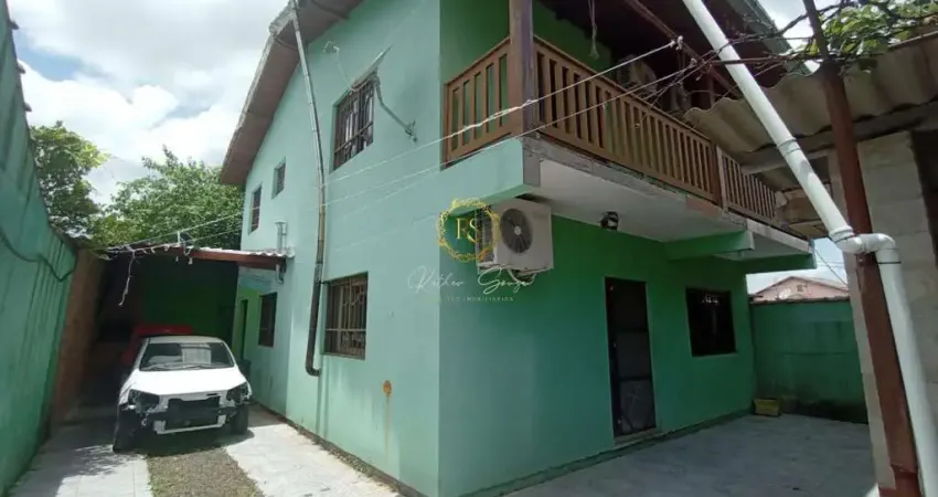 Casa à venda na Rua Carlos Gomes, 195, Harmonia, Canoas