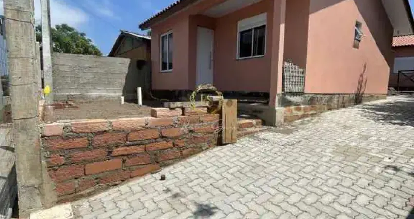 Aluguel de casa nova em nova santa rita - com espera para máquina e área construída ampla