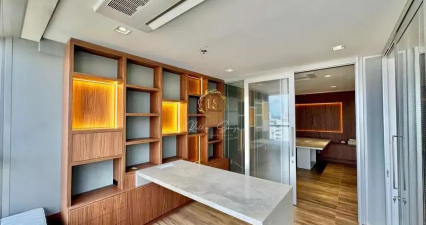 Sala Comercial Mobiliada à Venda no Centro Histórico de Porto Alegre