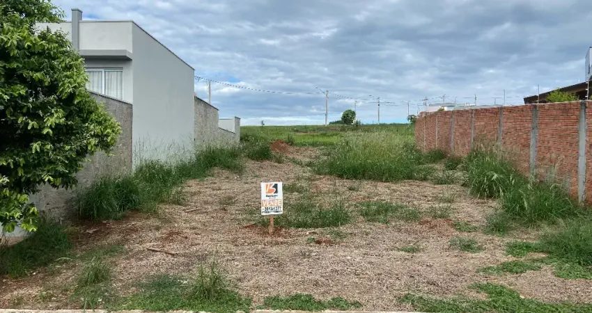 Excelente terreno localizado no querido Villas Paraíso