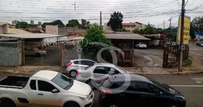 Terreno Comercial em Londrina, Rua Tietê  com 936 m²