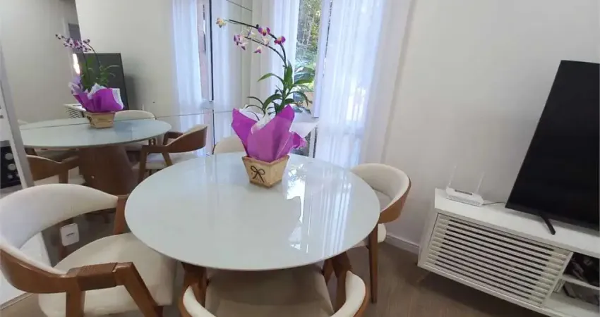 Apartamento com 3 quartos à venda em Jardim Carolina - SP