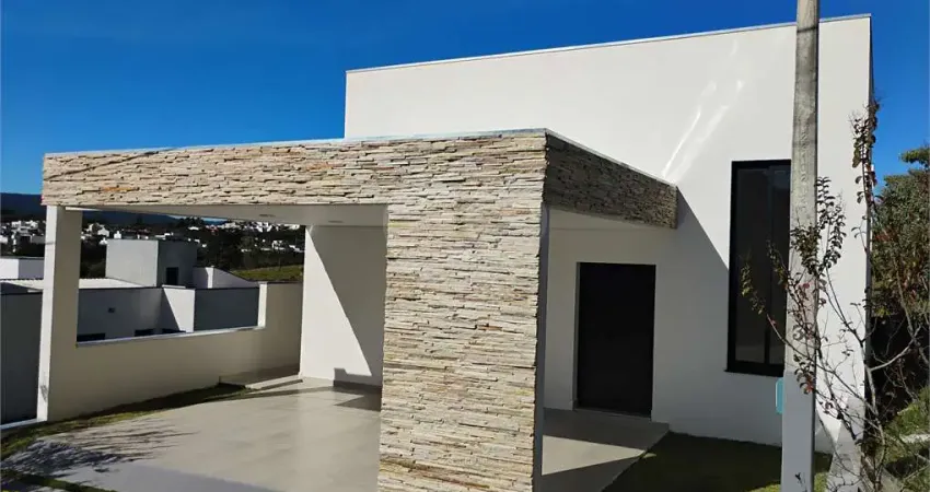Condomínio com 3 quartos à venda em Residencial Vila Victoria - SP