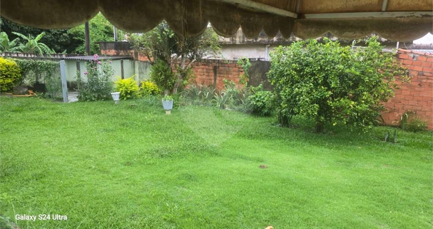 Chácara com 3 quartos à venda em Jardim Residencial Bela Vista (vilarejo) - SP