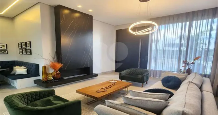 Condomínio com 4 quartos à venda em Jardim Florestal - SP