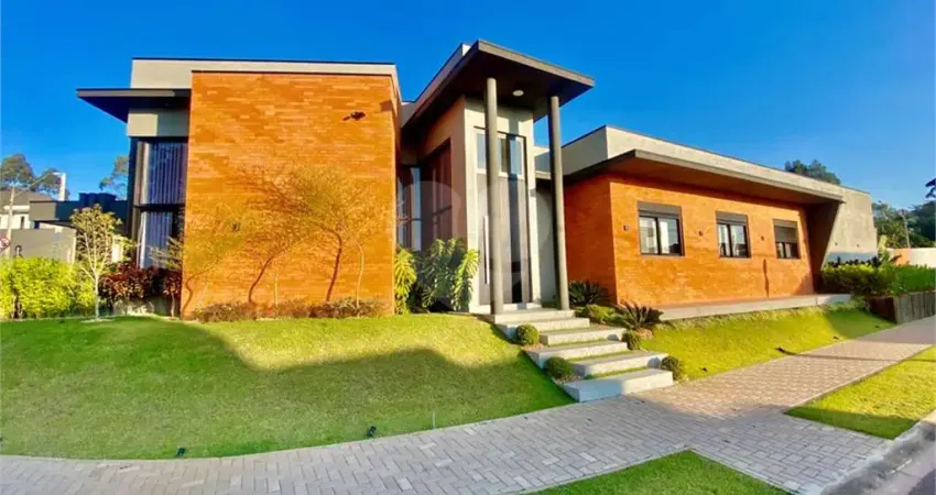 Casa à venda com 3 quartos, sendo 1 suíte, no condomínio bella vittá, jundiaí - sp