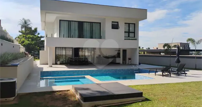 Condomínio com 4 quartos à venda em Residencial Posse Nova - SP