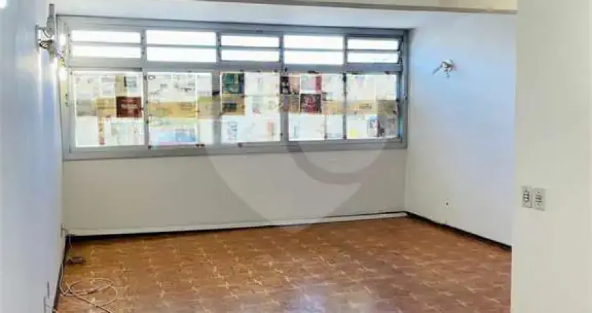 Apartamento à venda com 3 quartos, sendo 1 suíte, no condomínio edifício martins, jundiaí - sp