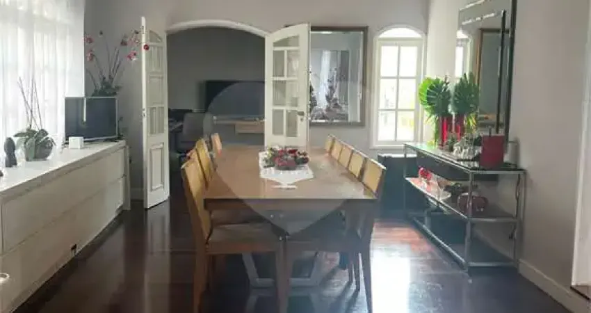 Sobrado à venda com 4 quartos, sendo 2 suítes,  em Jardim Paulista I, Jundiaí, SP