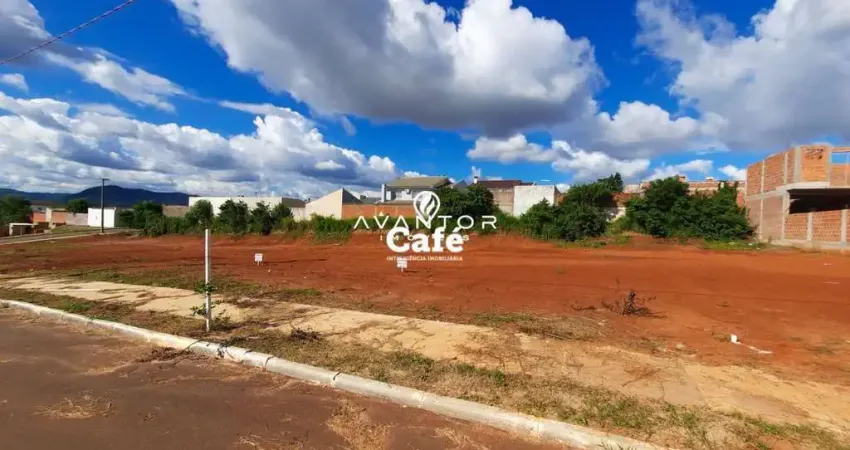 Excelente Lote no Residencial Alberto Schons; terreno: 315m²