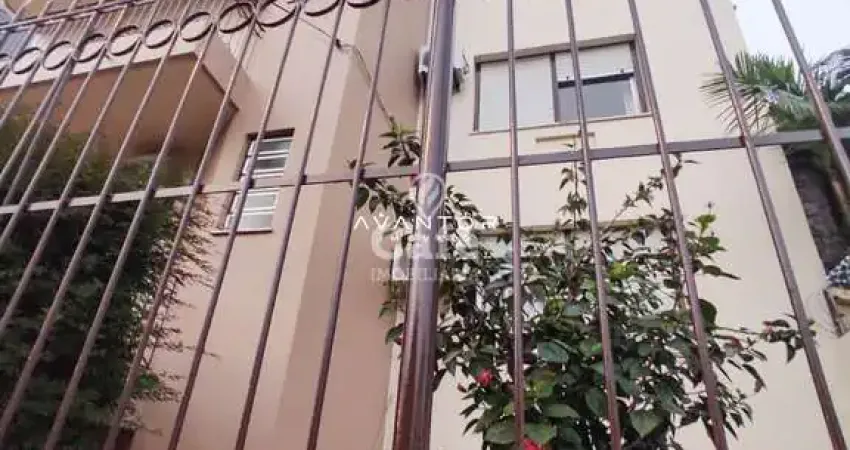 Apartamento com 145,16 m²,  03 dormitórios, 02 banheiros, box de garagem.