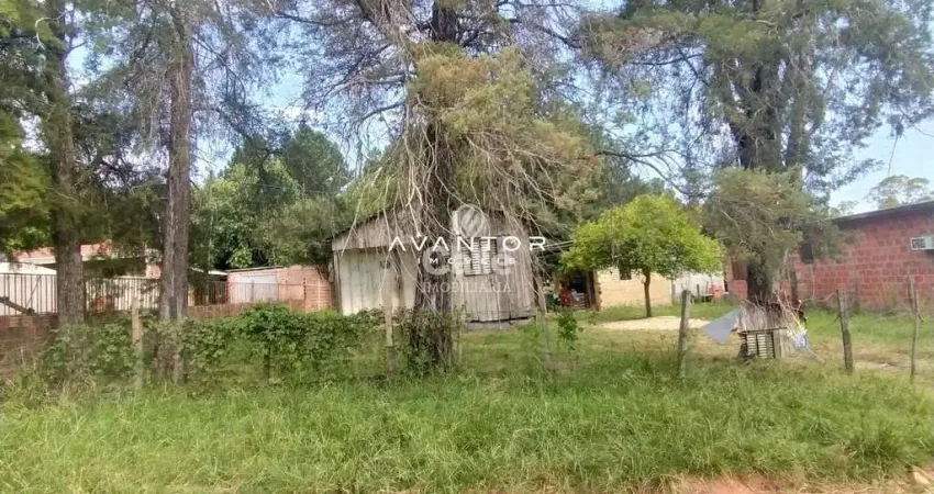 Terreno à venda na Avenida Primeira, 677, Diácono João Luiz Pozzobon, Santa Maria