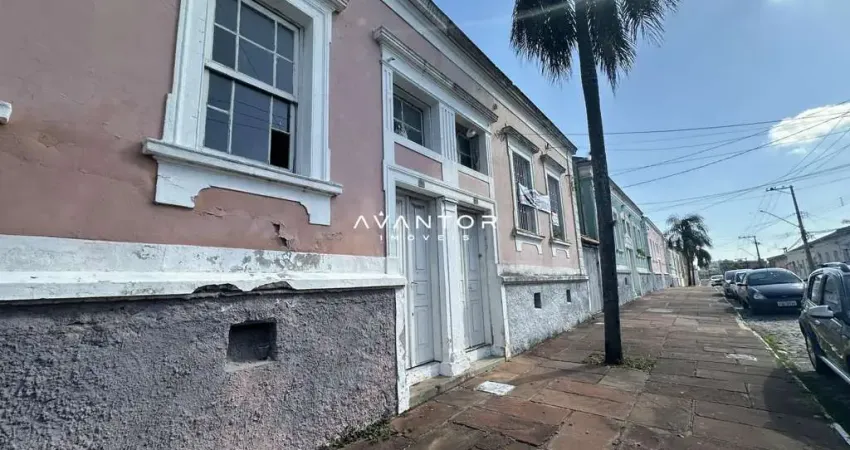Casa com 3 quartos à venda na Rua André Marques, 1979, Centro, Santa Maria