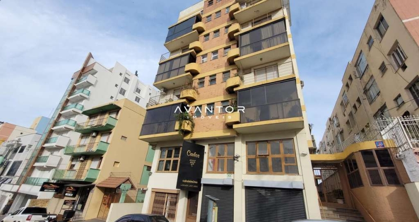 Apartamento 2 Dormitórios, Térreo, com Vaga de Garagem, Centro
