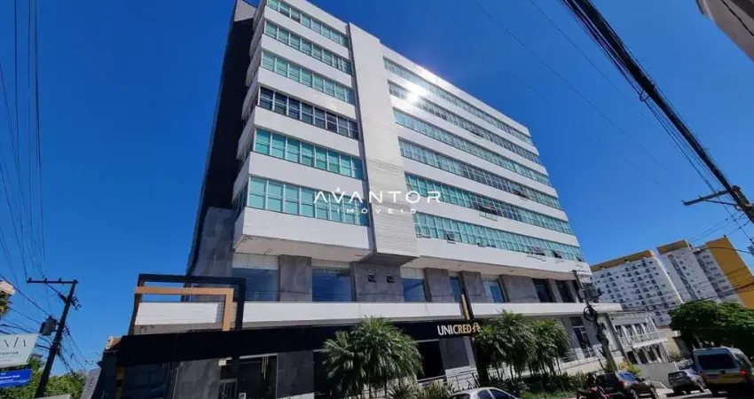 Excelente sala comercial para locação, próxima ao Hospital de Caridade e Policli