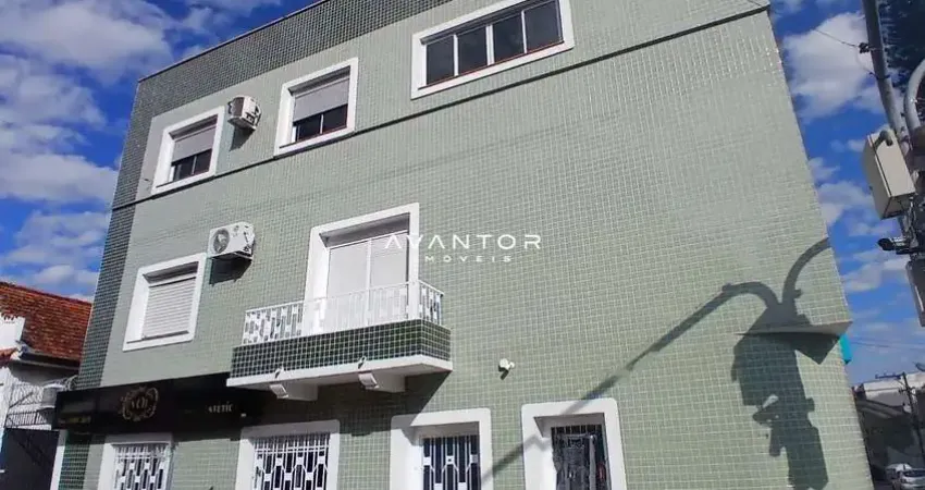 Apartamento Central De 1 Dormitório, Sala de Estar, Banheiro Social, Cozinha e Á