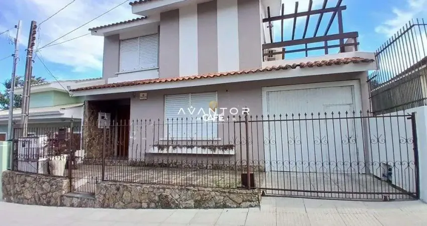 Casa Comercial/Residencial , 3 Dormitórios, 1 Suíte, Espaço Gourmet, Pátio, 3 Va