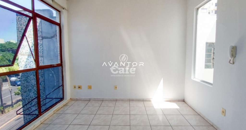 Sala comercial de 108m² privativos no centro de Santa Maria/RS