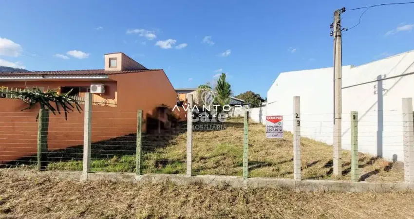Terreno à venda na Rua Reverendo Adolfo Ungaretti, 23, Chácara das Flores, Santa Maria