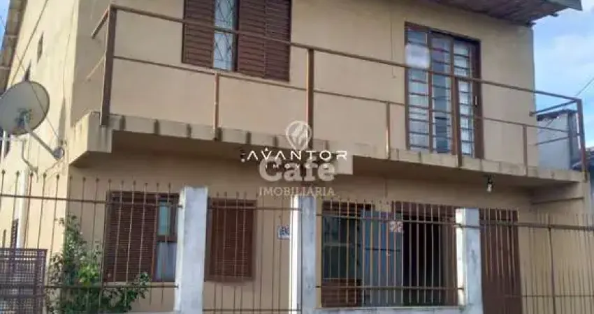 Sobrado De 5 Dormitórios, Suíte, Sala de Estar, 2 Banheiros, Cozinha, Área de Se