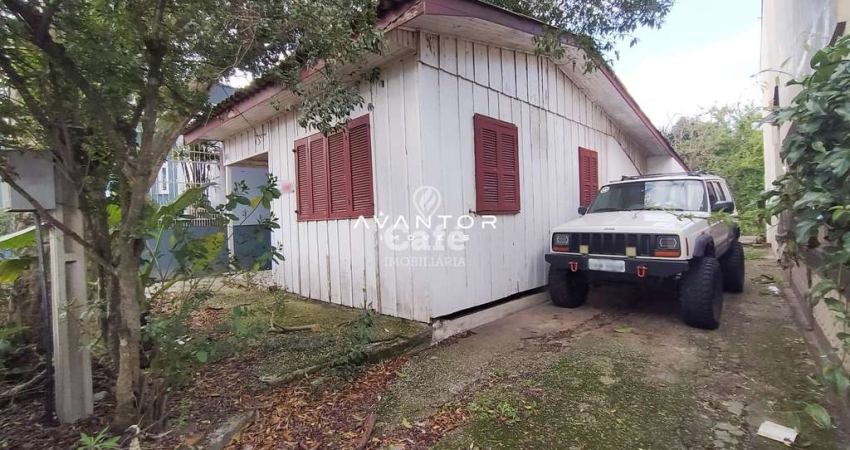 Terreno à venda na Rua Heitor Campos, 44, Nossa Senhora Medianeira, Santa Maria