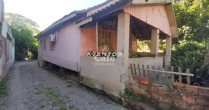 Terreno à venda na Rua Farrapos, 180, Nossa Senhora Medianeira, Santa Maria